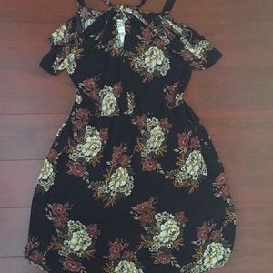 Chloe & Katie Floral Twist Dress